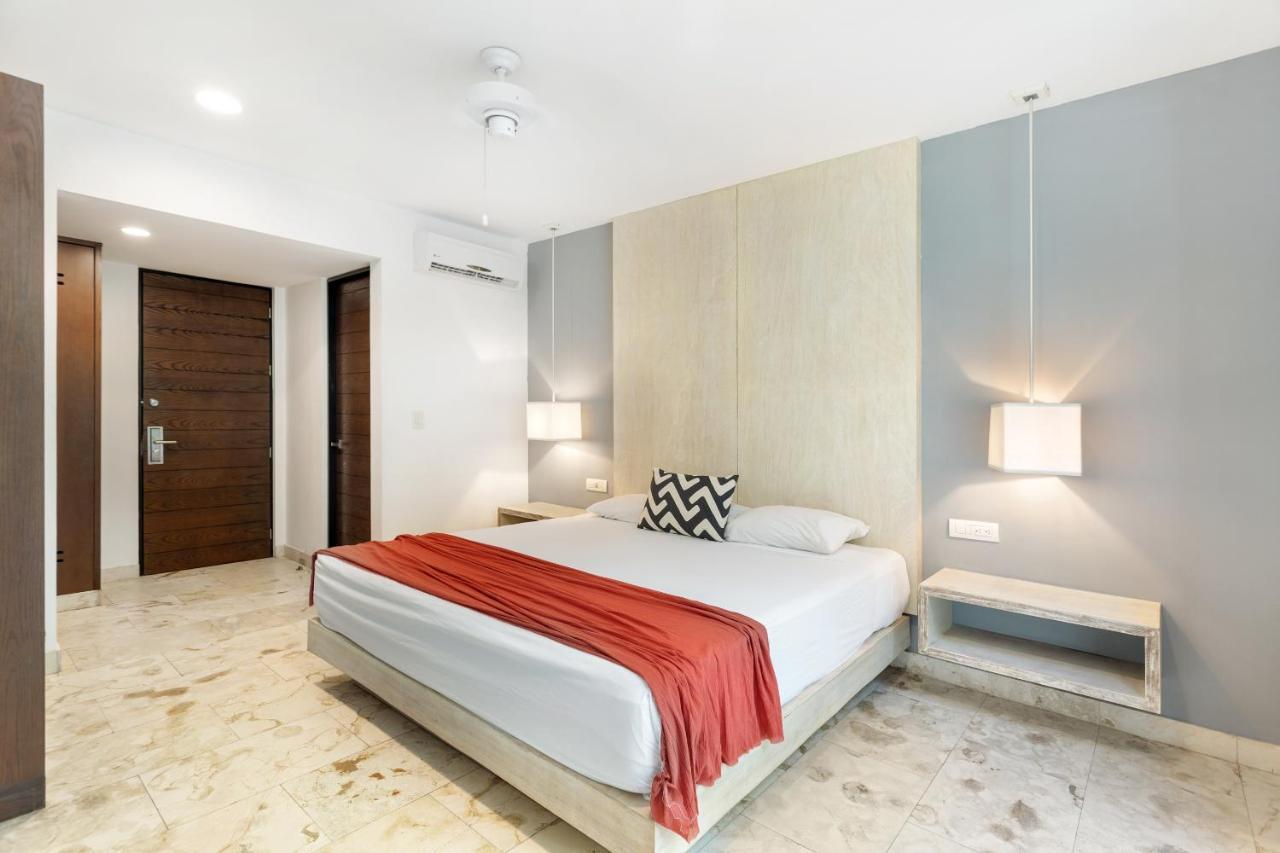 Anah Luxury Condos 普拉亚卡门 外观 照片